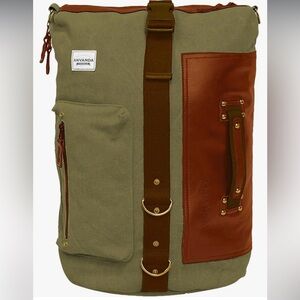 ANVÄNDA A Great Freakin Bag Green Canvas Vegan Leather Padding Multi Purpose Use
